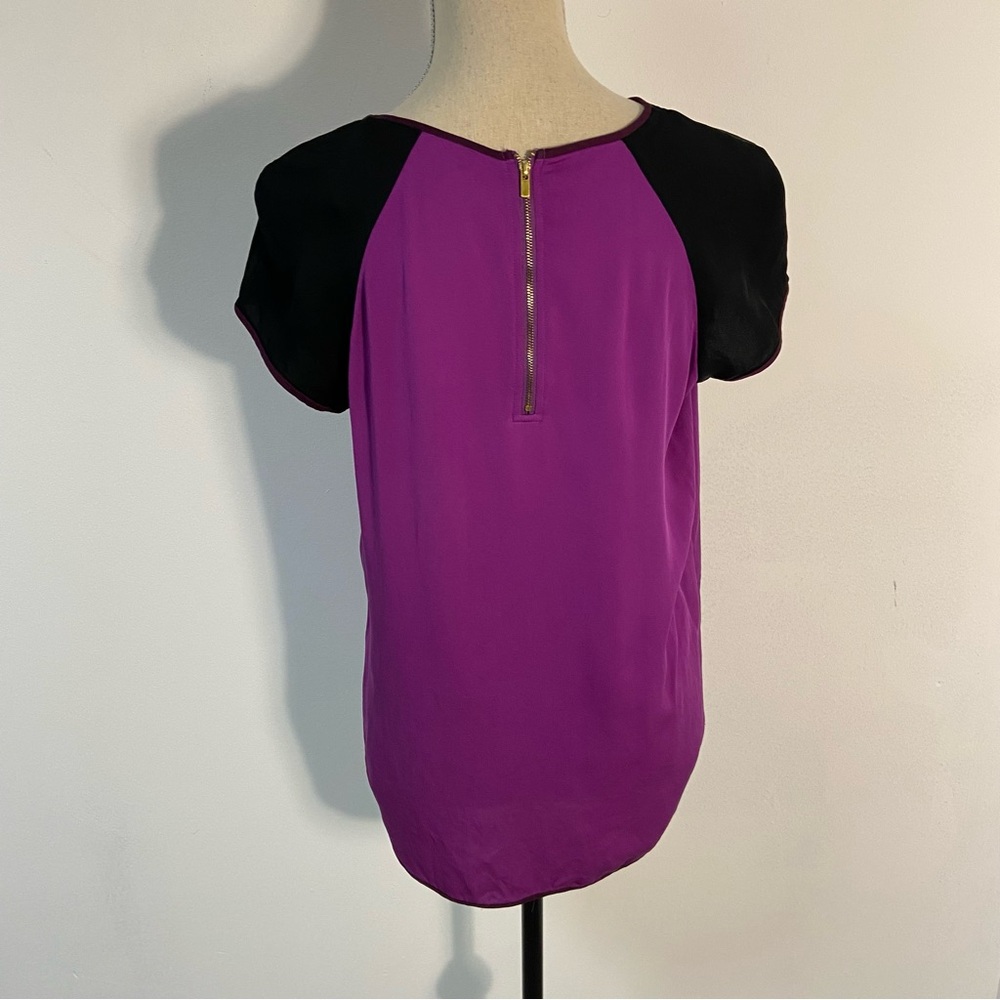 Diane Von Furstenberg Women’s Top Silk Blend Short Sleeve Size Medium Designer - Picture 9 of 12